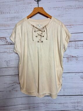 Cupio Lace-Up Short Sleeve Top in Cream